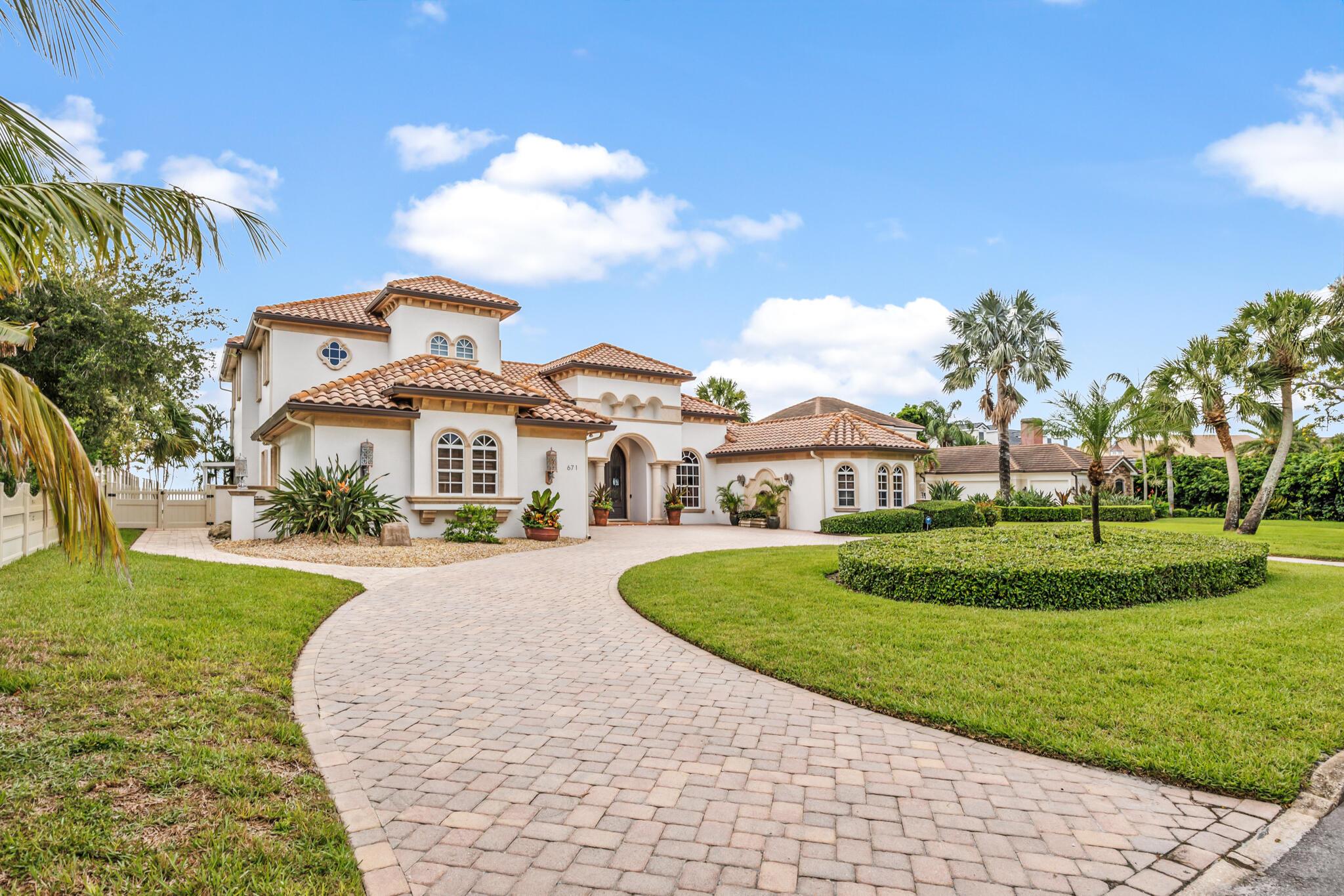 671 Indian River Drive