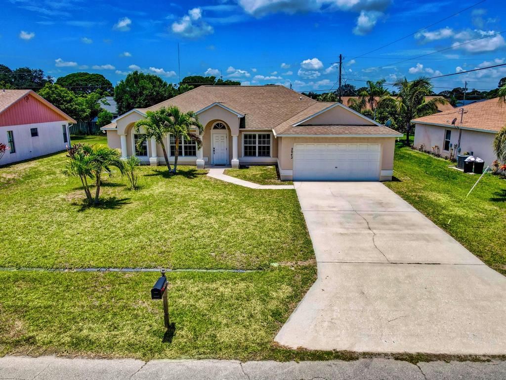 Photo of 2042 SE Camilo Street, Port Saint Lucie, FL 34952 (MLS # R10723394)