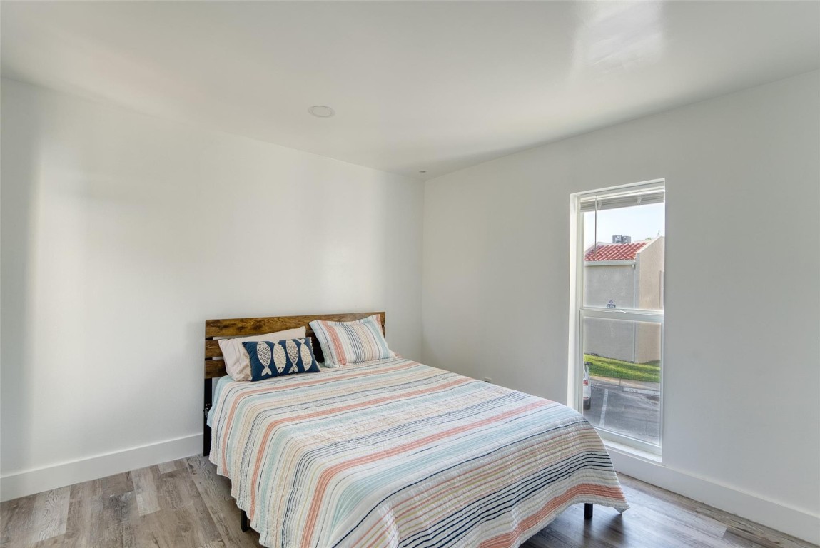 5310 NE 6th Avenue C14