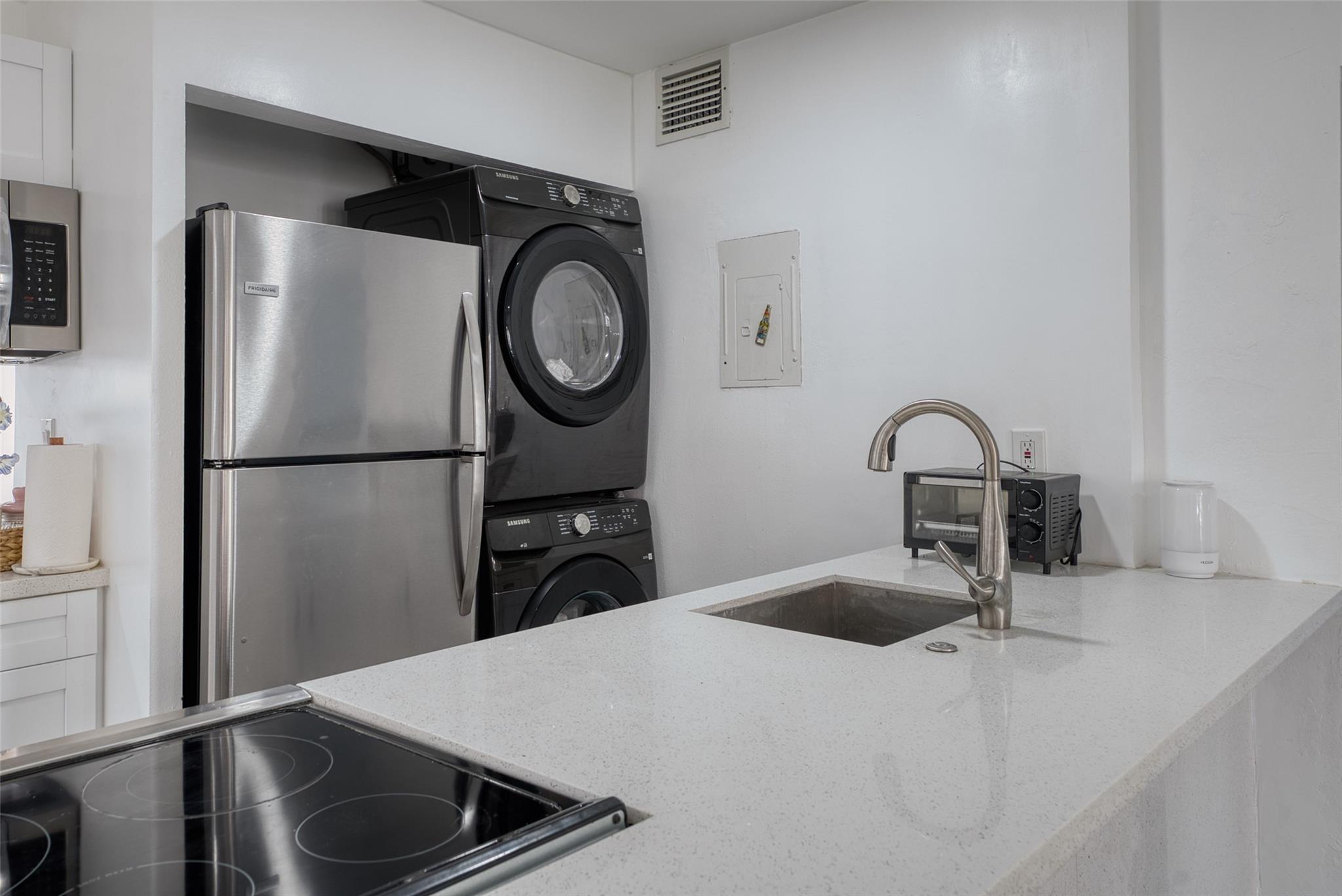 EMBARCADERO CONDO - Residential
