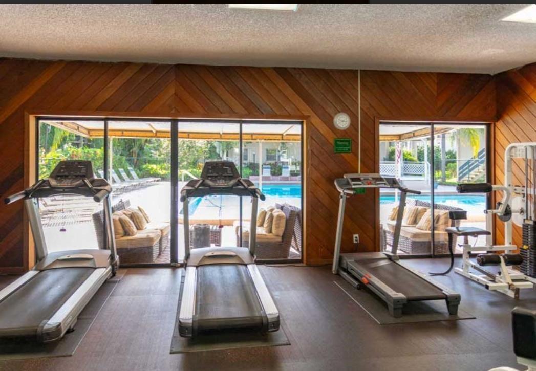 EMBARCADERO CONDO - Residential