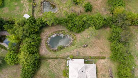 A home in Loxahatchee