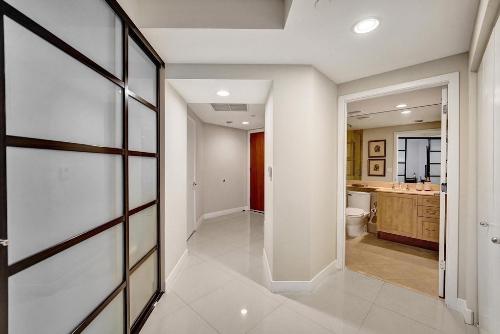 Sapphire Condominiums - Residential