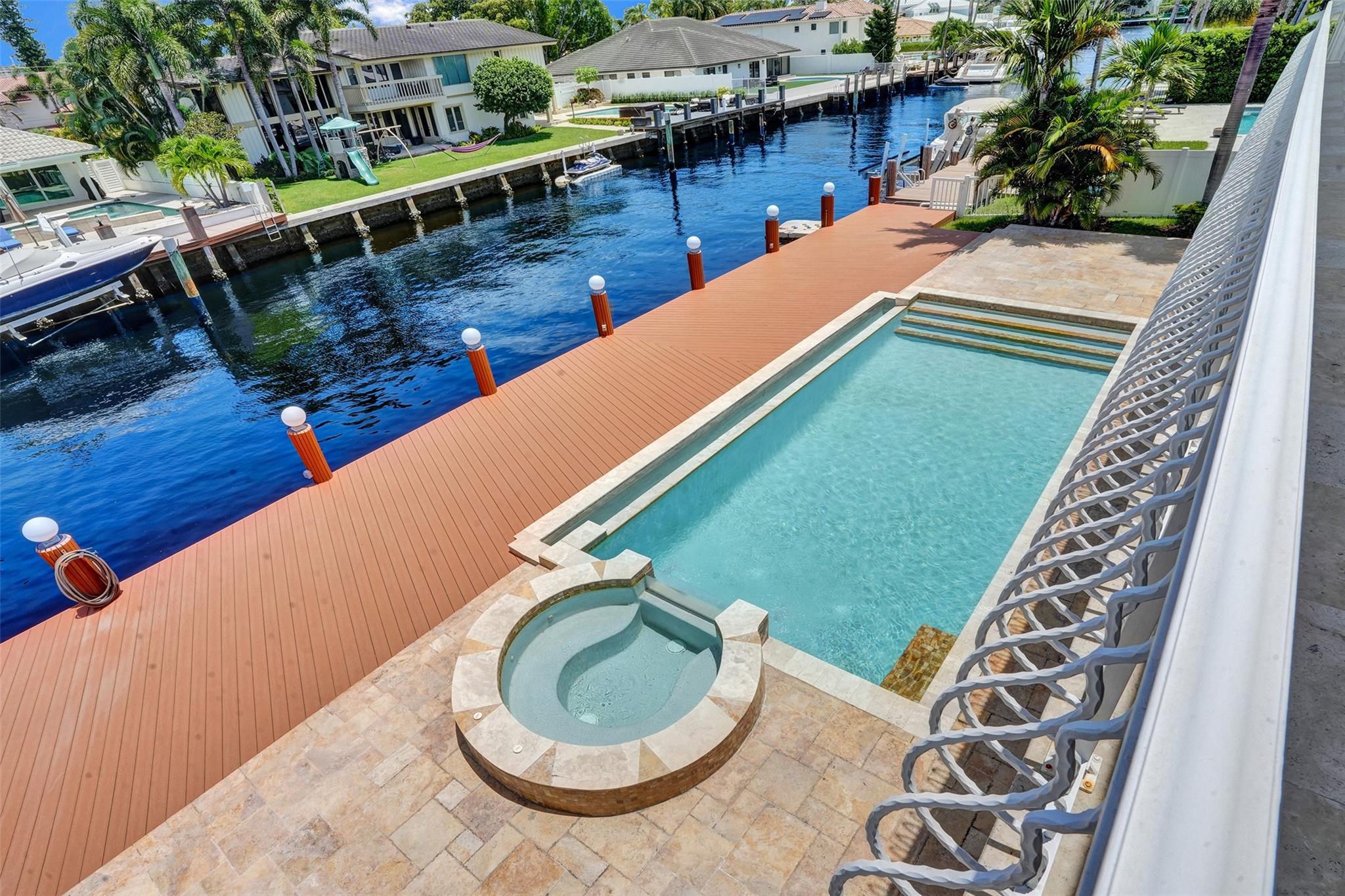 Coral Ridge Country Club - Residential Lease