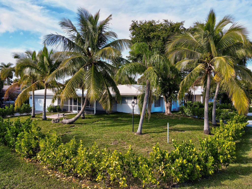 Photo of 2649 NE 27th Court #1, Lighthouse Point, FL 33064 (MLS # R10947931)