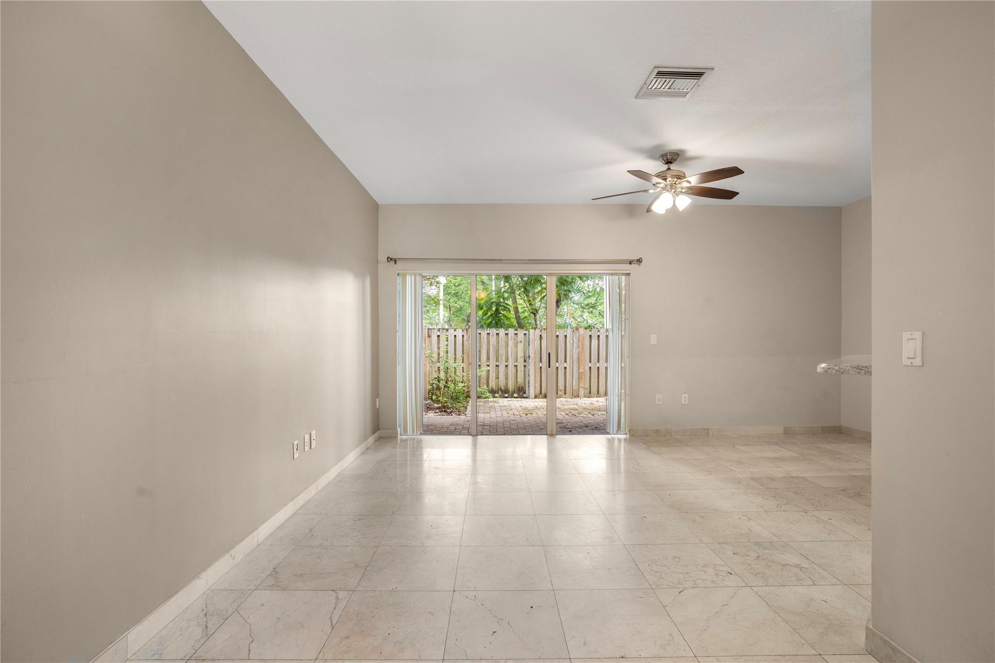 Monte Carlo TownHomes - Residential