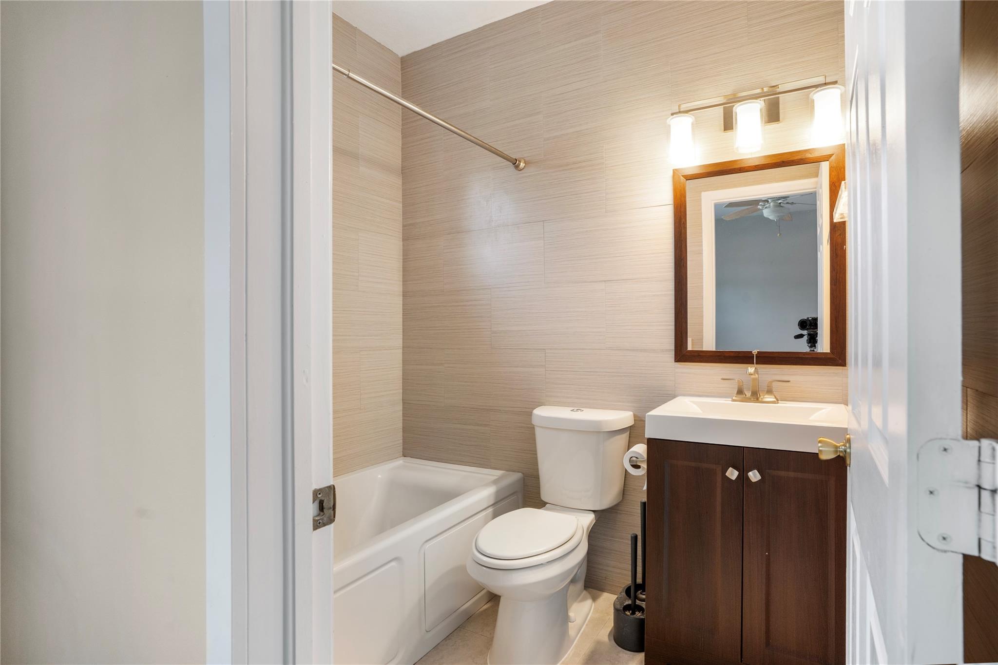 Monte Carlo TownHomes - Residential