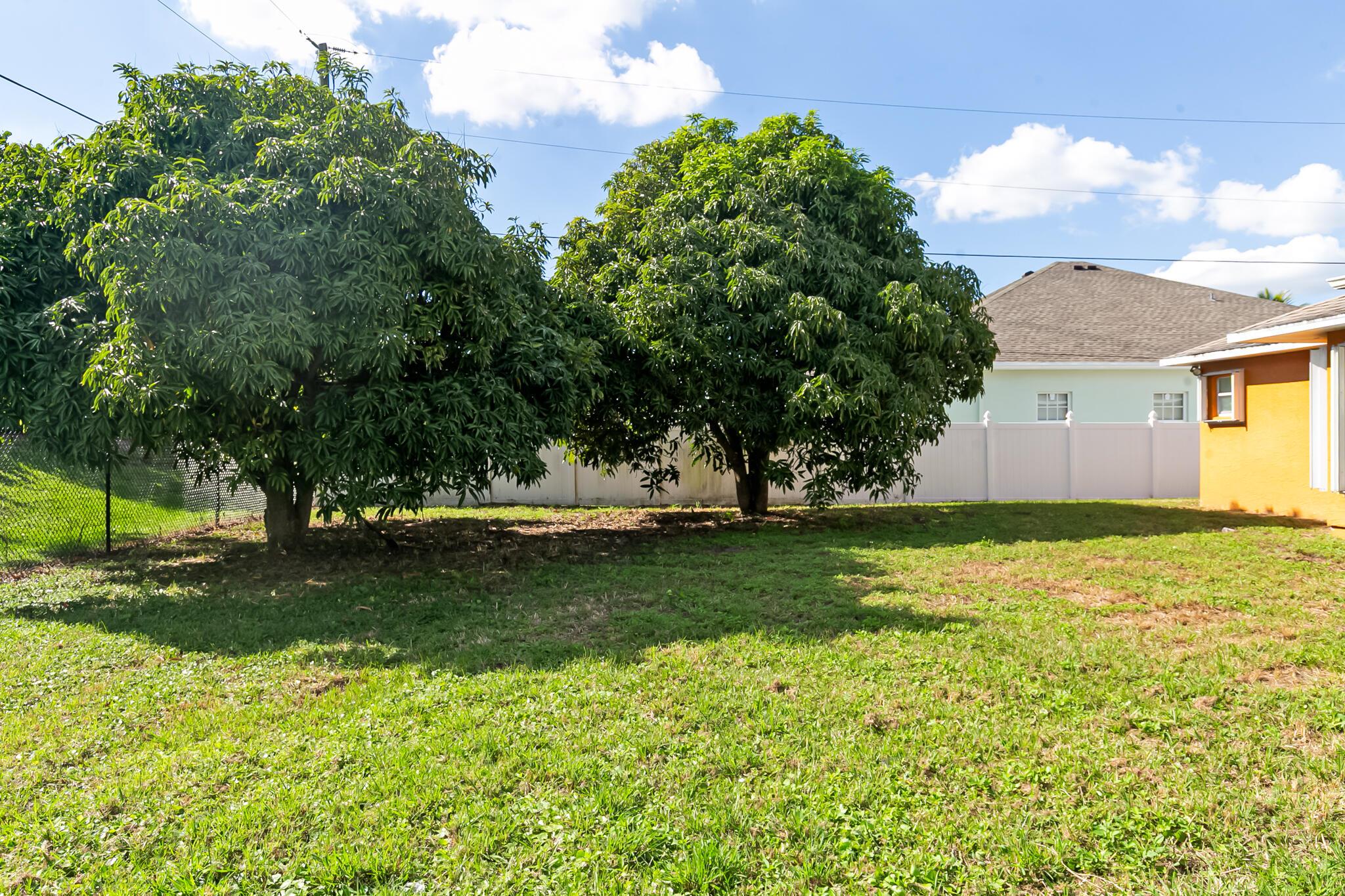 PORT ST LUCIE SECTION 4 - Residential