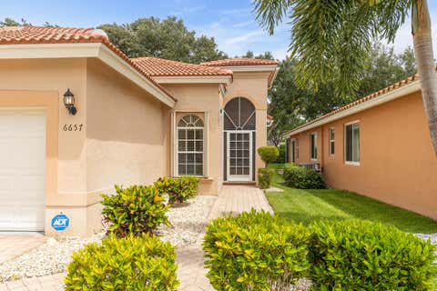 Tiny photo for 6657 VÃ­a Roma, Delray Beach, FL 33446 (MLS # B26034027)