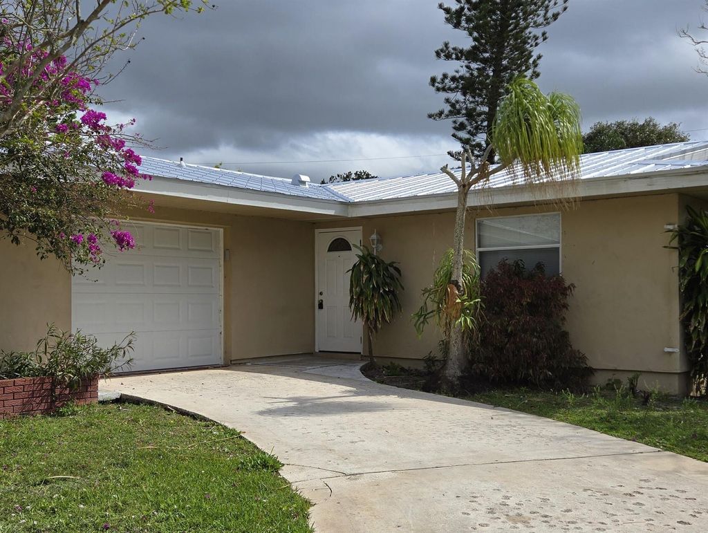 Photo of 750 Altura Street, Port Saint Lucie, FL 34952 (MLS # R11041892)