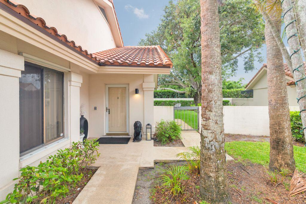 2614 Mohawk Circle