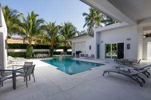 ADMIRALS COVE - Residential