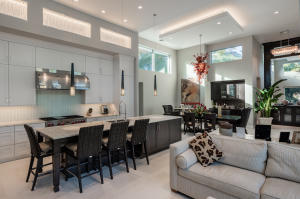 ADMIRALS COVE - Residential