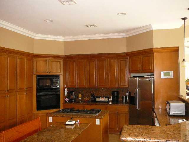 POMPANO SHORES - Residential