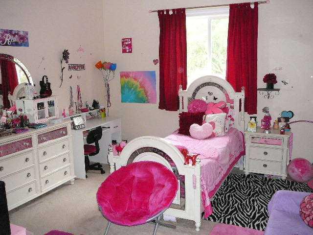 POMPANO SHORES - Residential