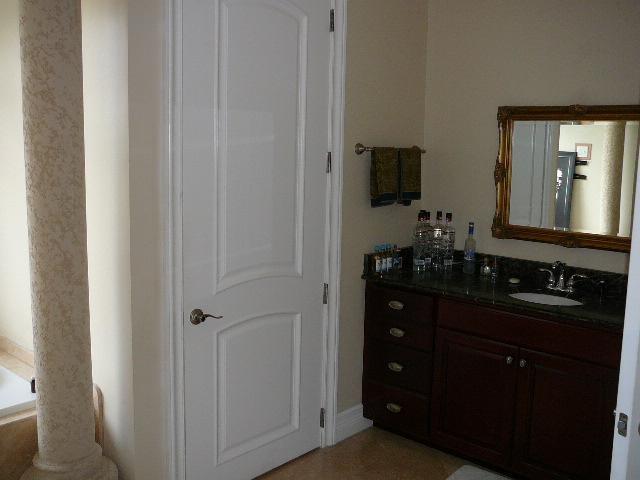 POMPANO SHORES - Residential