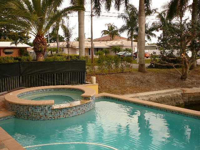 POMPANO SHORES - Residential