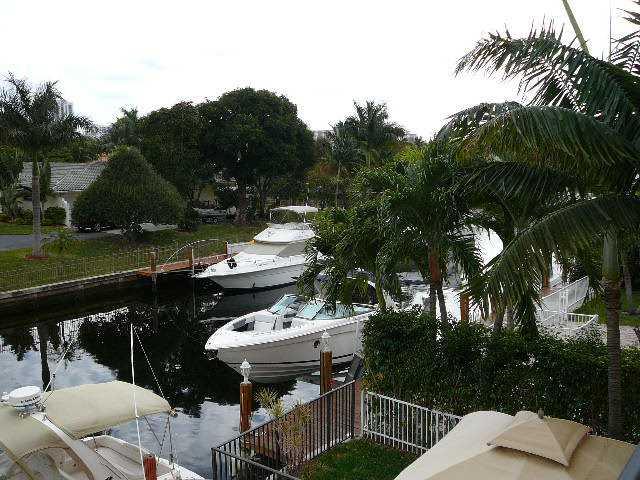 POMPANO SHORES - Residential