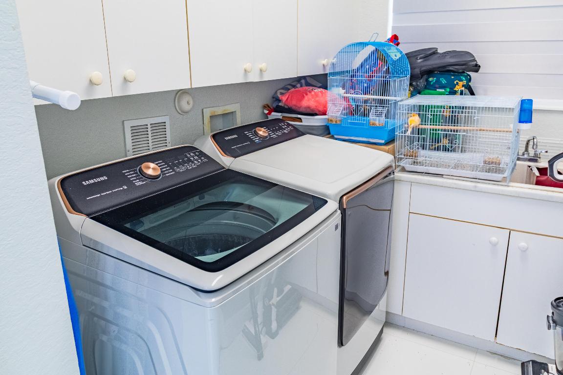 ISLES AT WELLINGTON - Residential