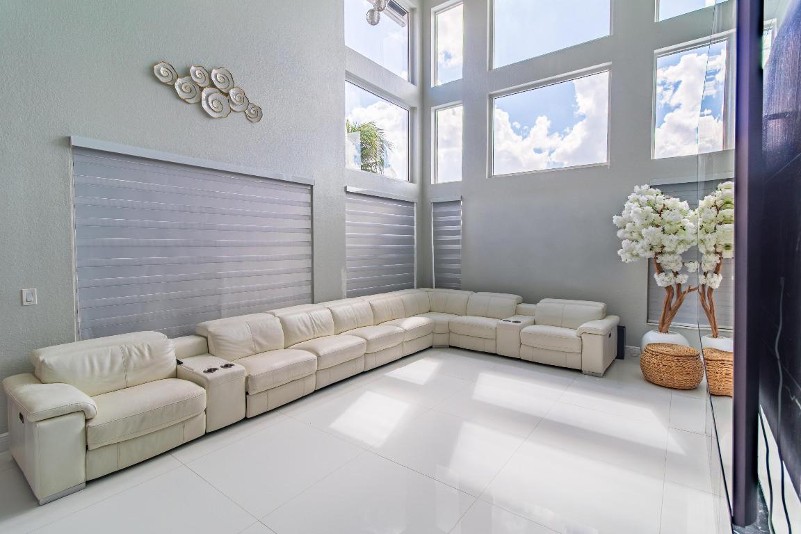 ISLES AT WELLINGTON - Residential