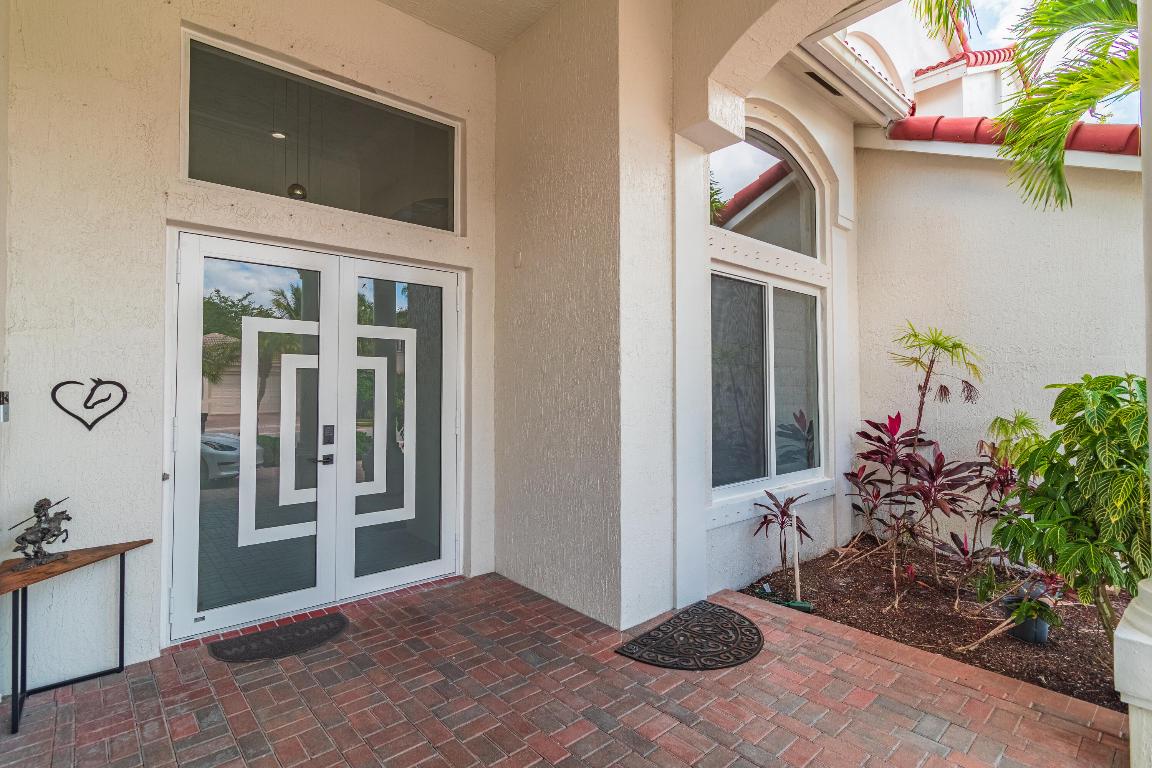 ISLES AT WELLINGTON - Residential