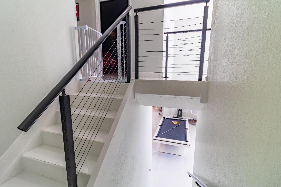 ISLES AT WELLINGTON - Residential