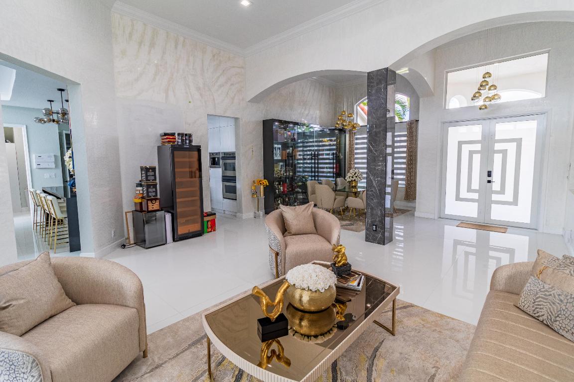 ISLES AT WELLINGTON - Residential