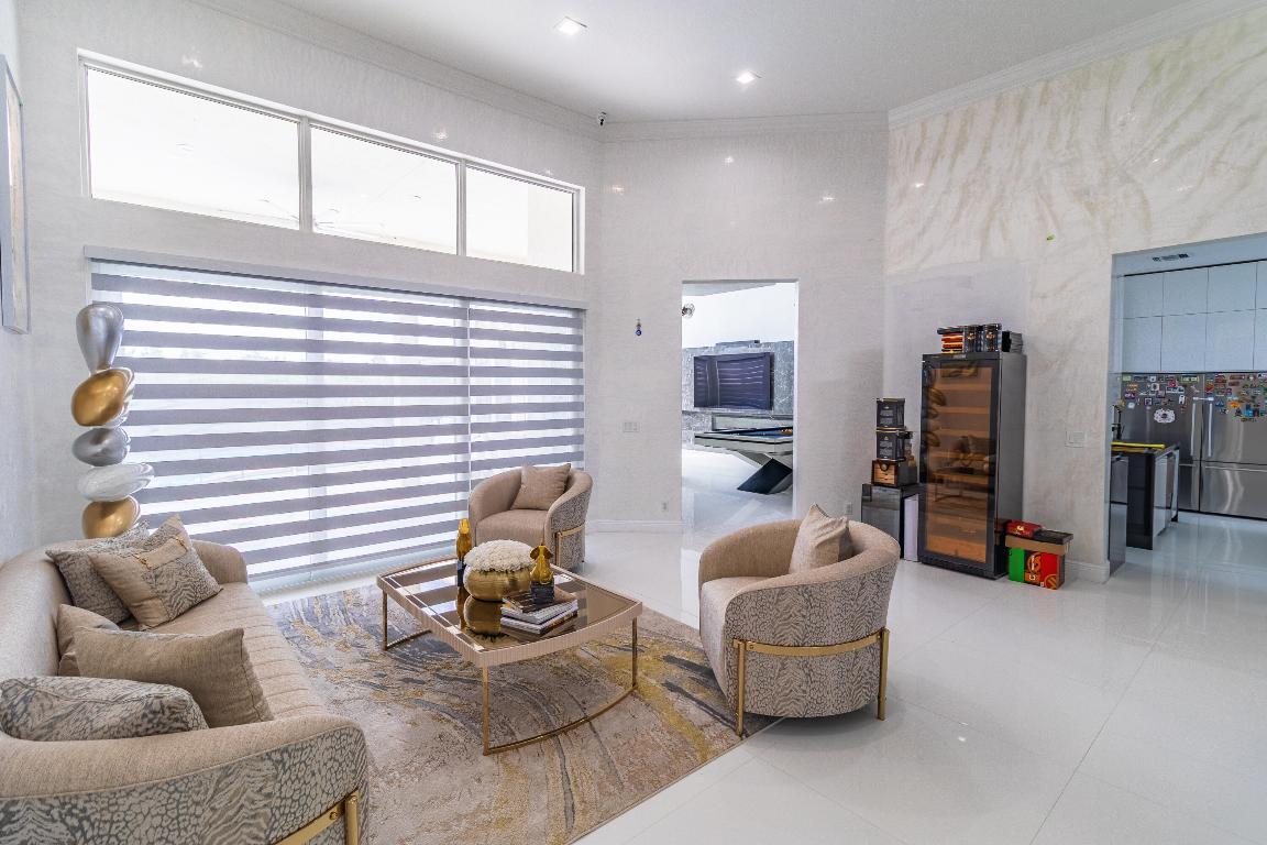 ISLES AT WELLINGTON - Residential