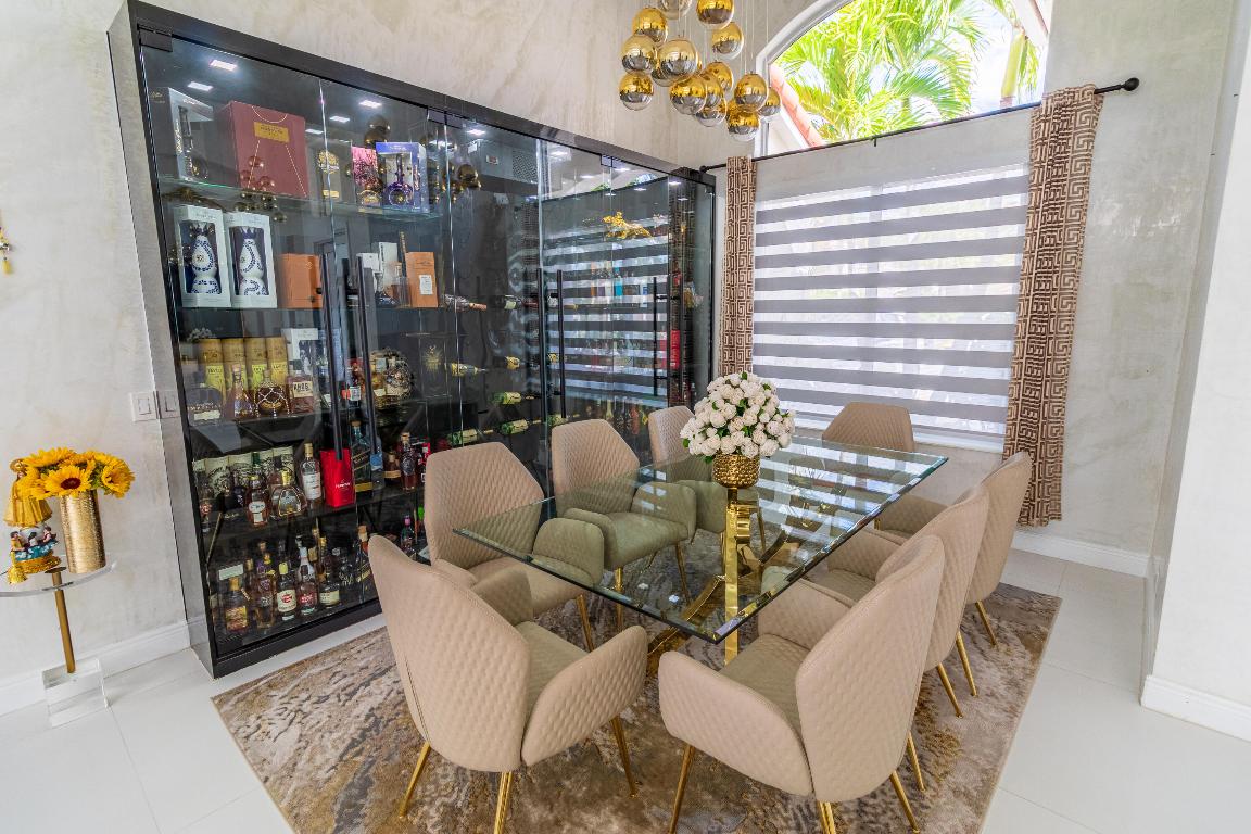 ISLES AT WELLINGTON - Residential