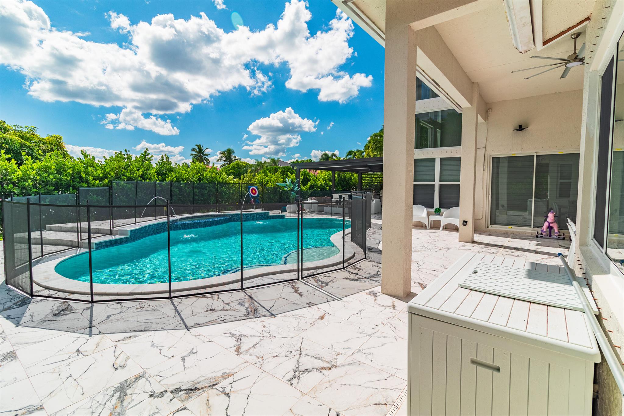 ISLES AT WELLINGTON - Residential