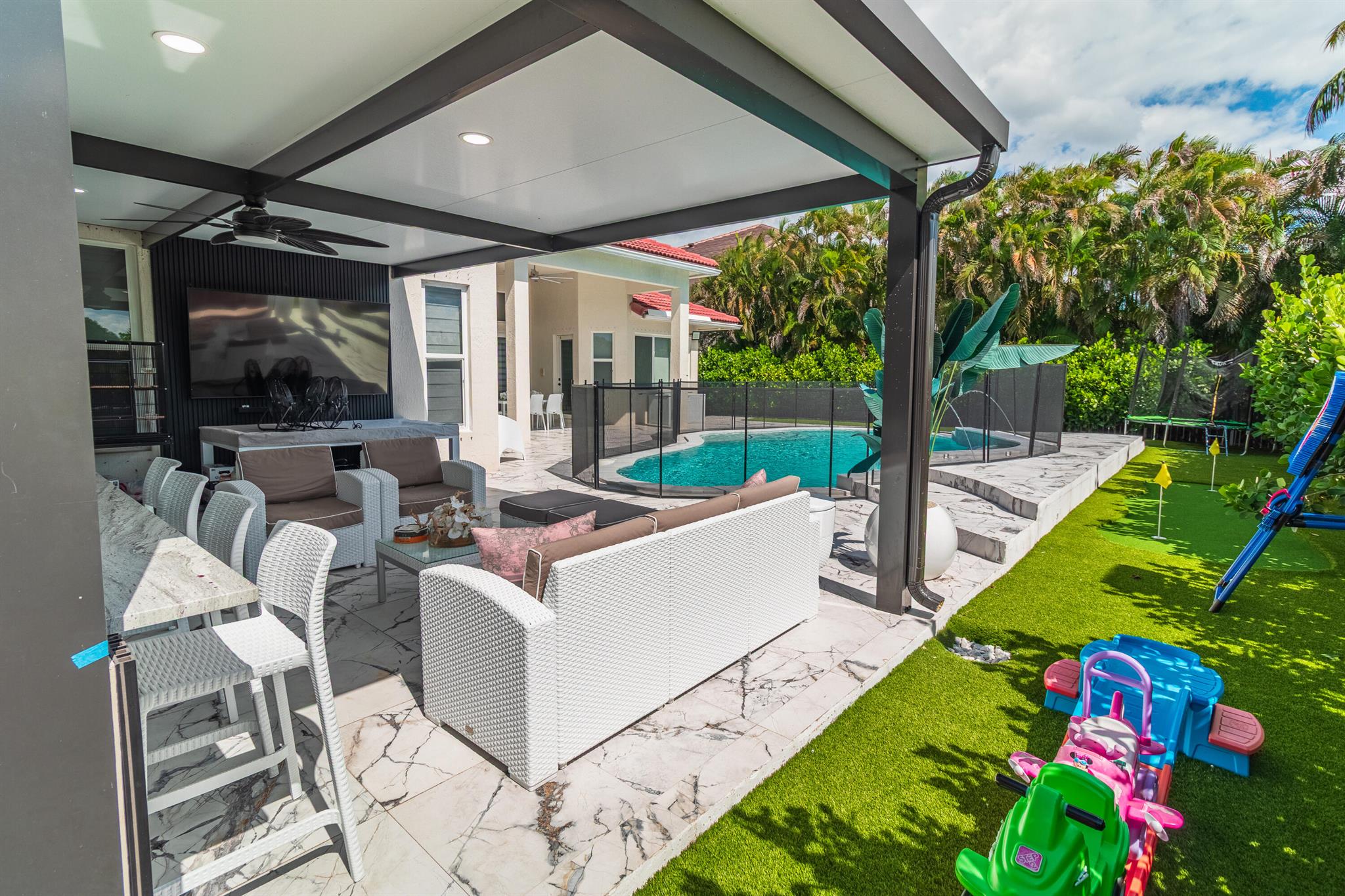 ISLES AT WELLINGTON - Residential