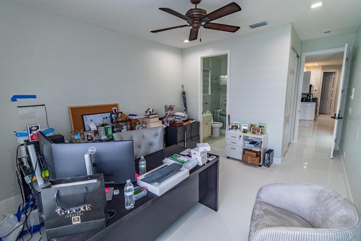 ISLES AT WELLINGTON - Residential