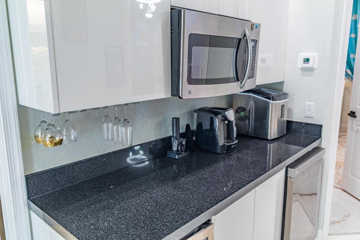 ISLES AT WELLINGTON - Residential