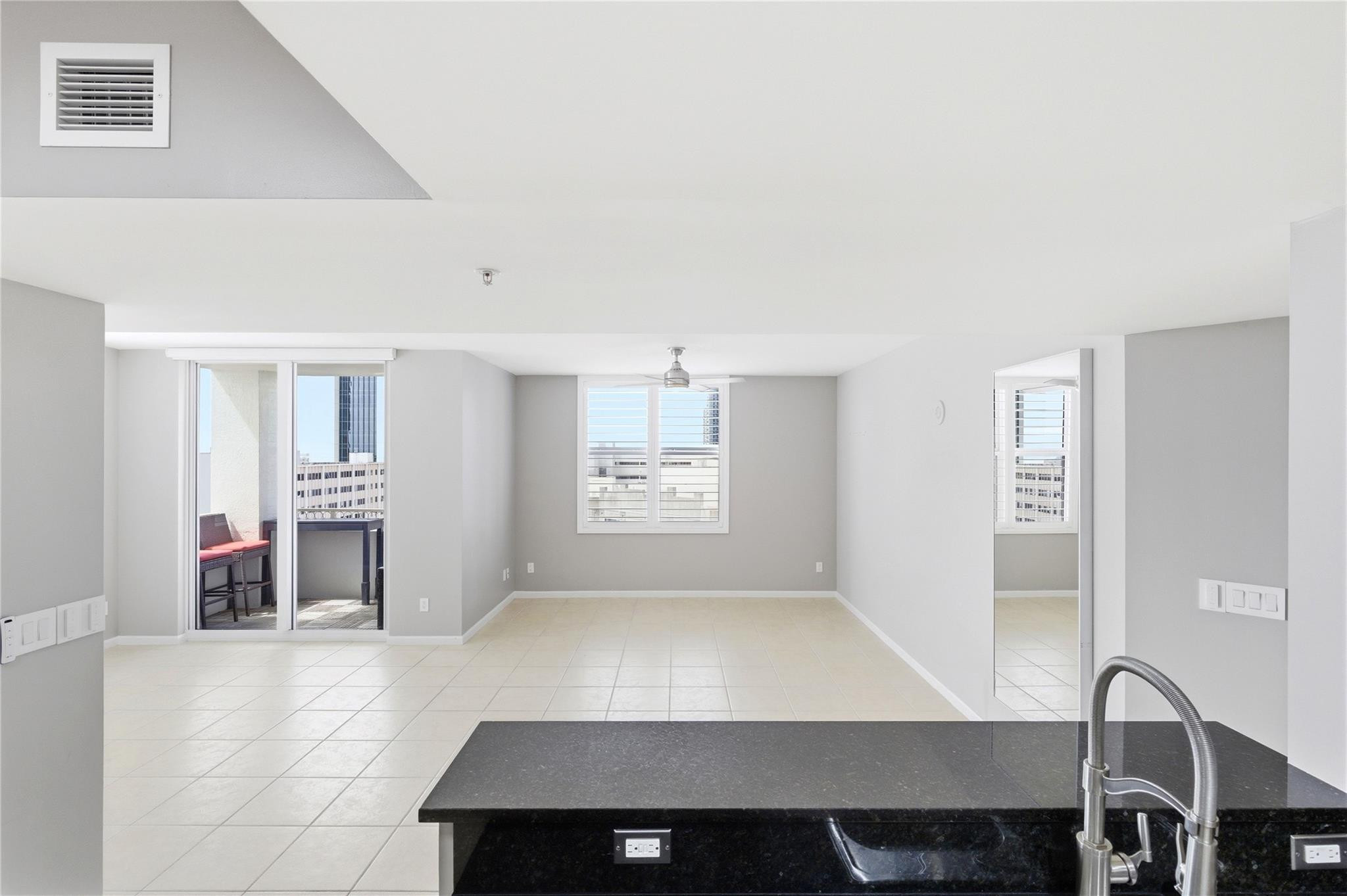 511 SE 5th Avenue 1414