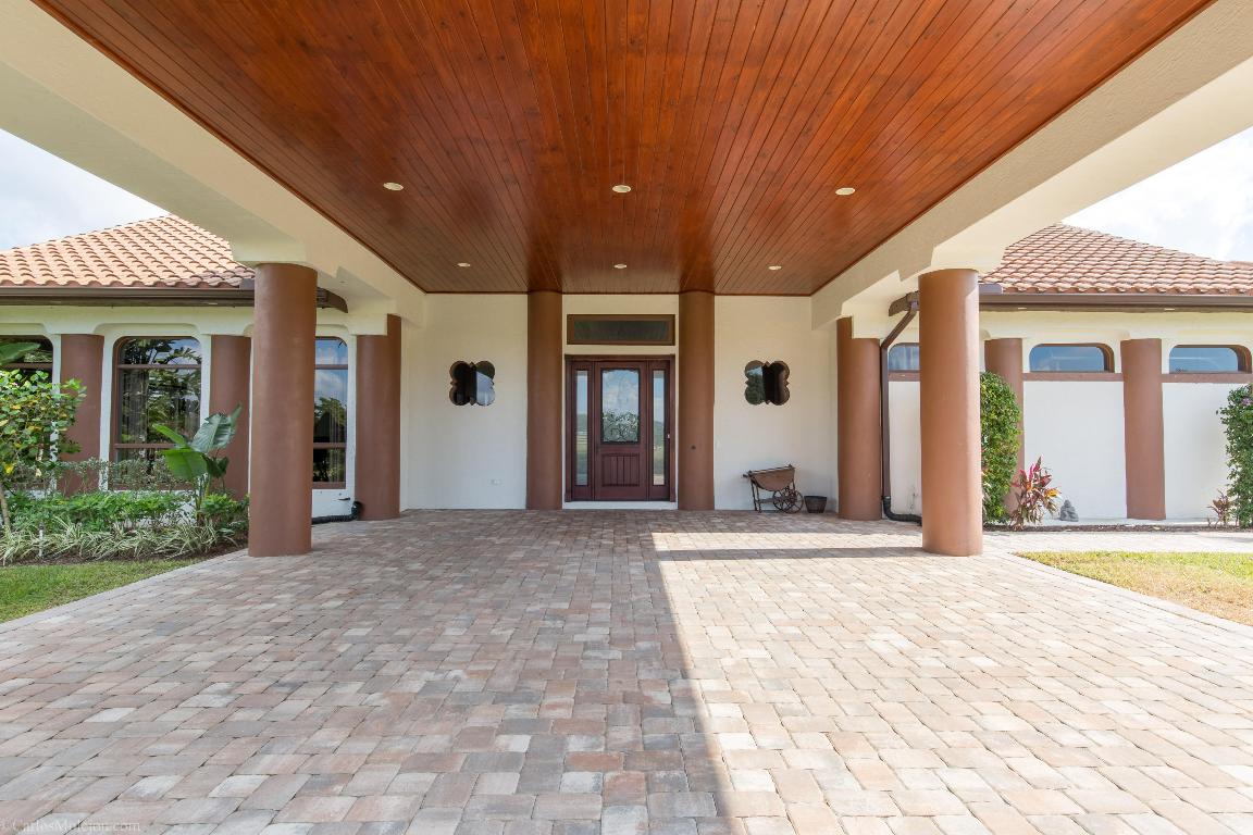 PALM BEACH POINT - Residential