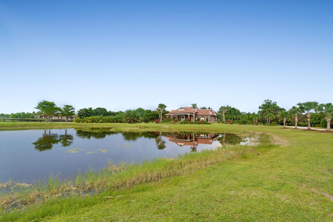 PALM BEACH POINT - Residential