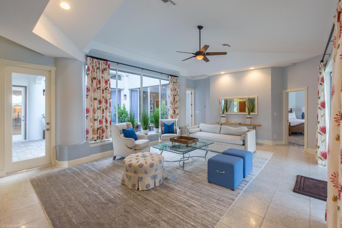 PALM BEACH POINT - Residential