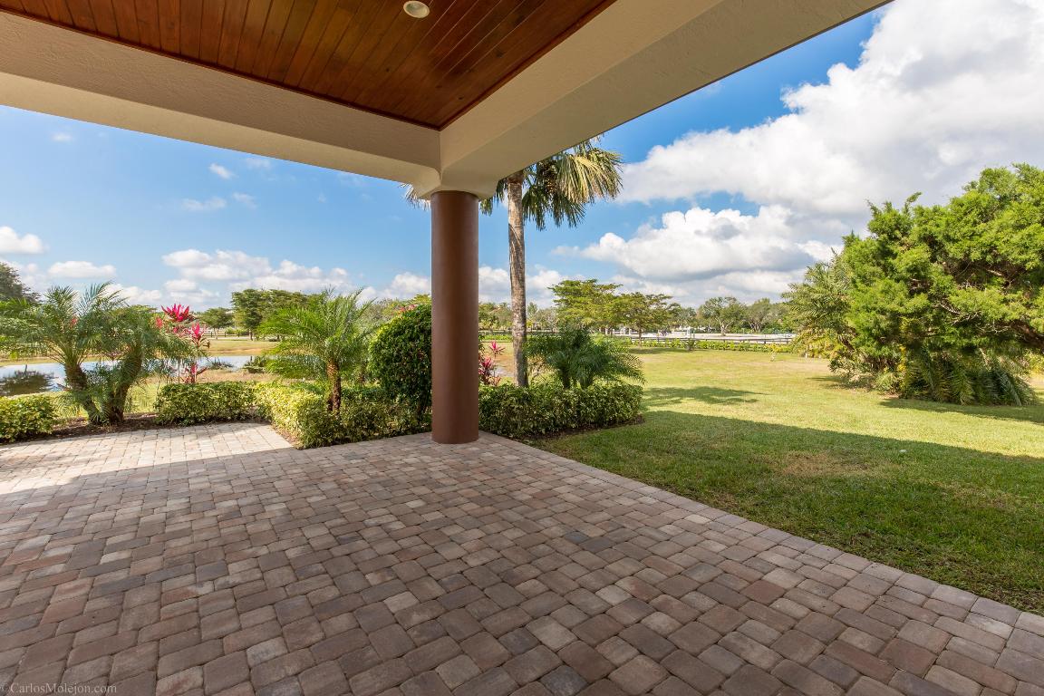 PALM BEACH POINT - Residential