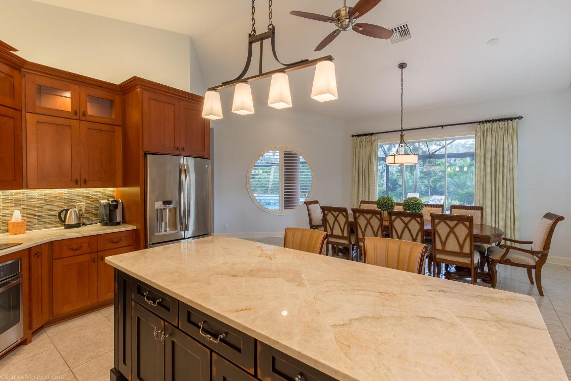 PALM BEACH POINT - Residential