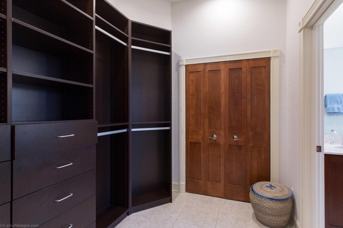 PALM BEACH POINT - Residential