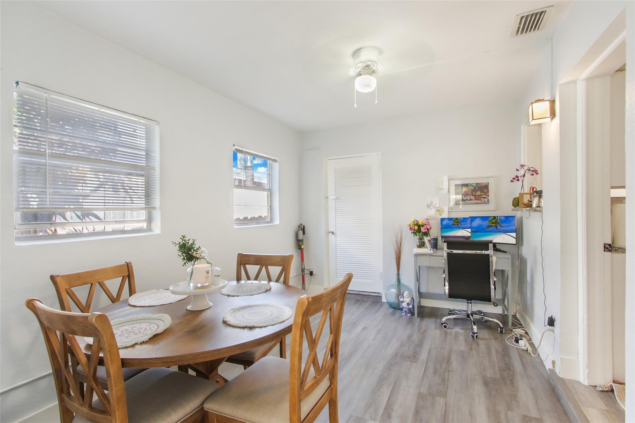1408-1410 NE 17TH CT