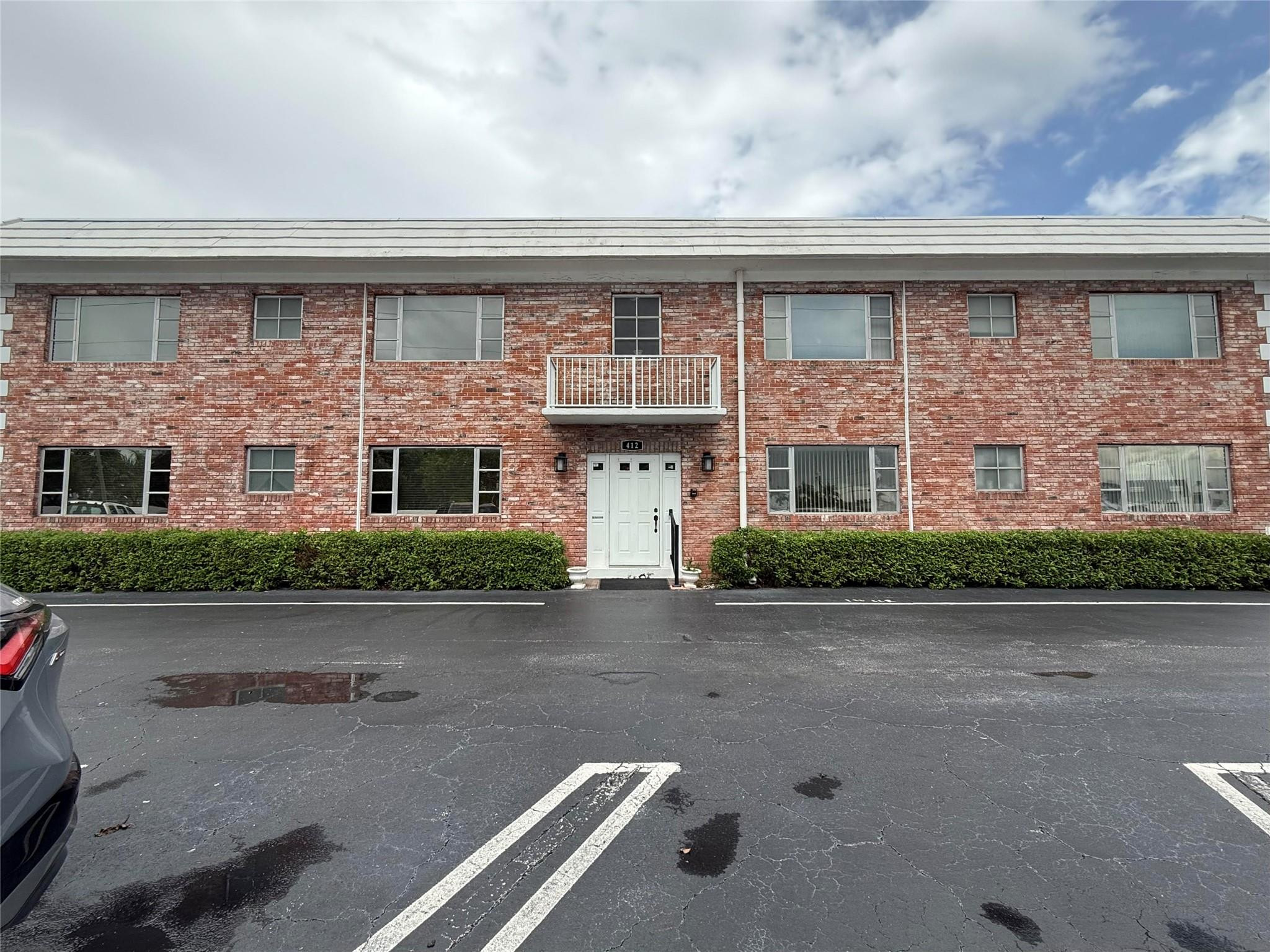 412 S Cypress Road 225