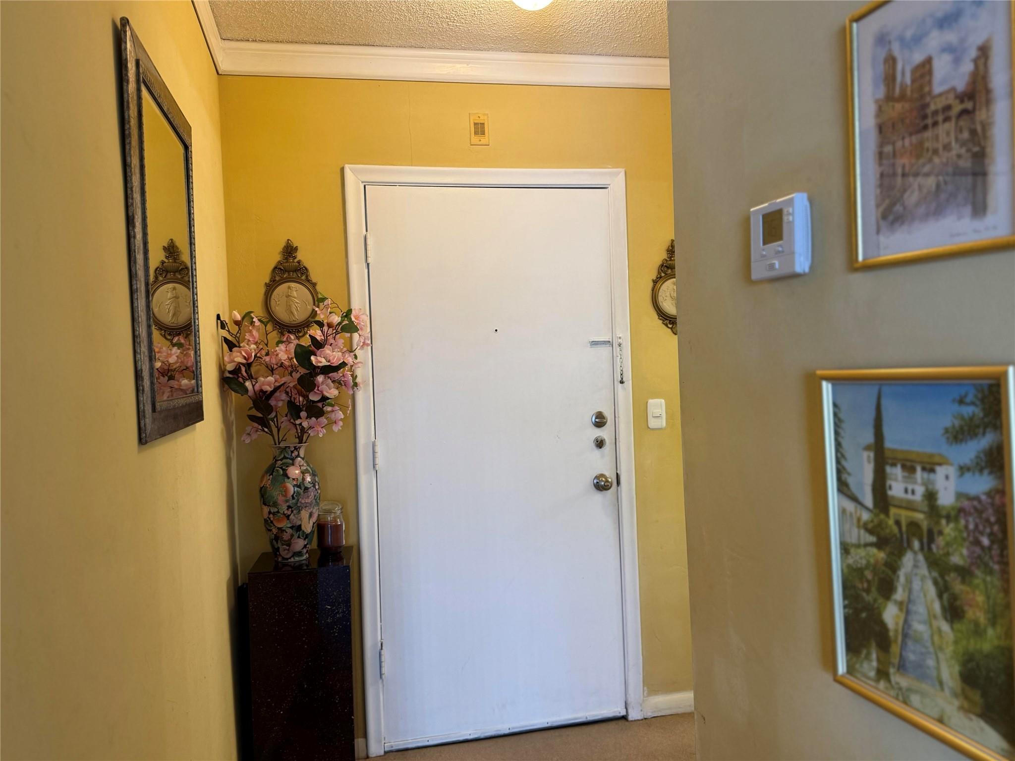 VIRGINA APARTMENTS - Residential