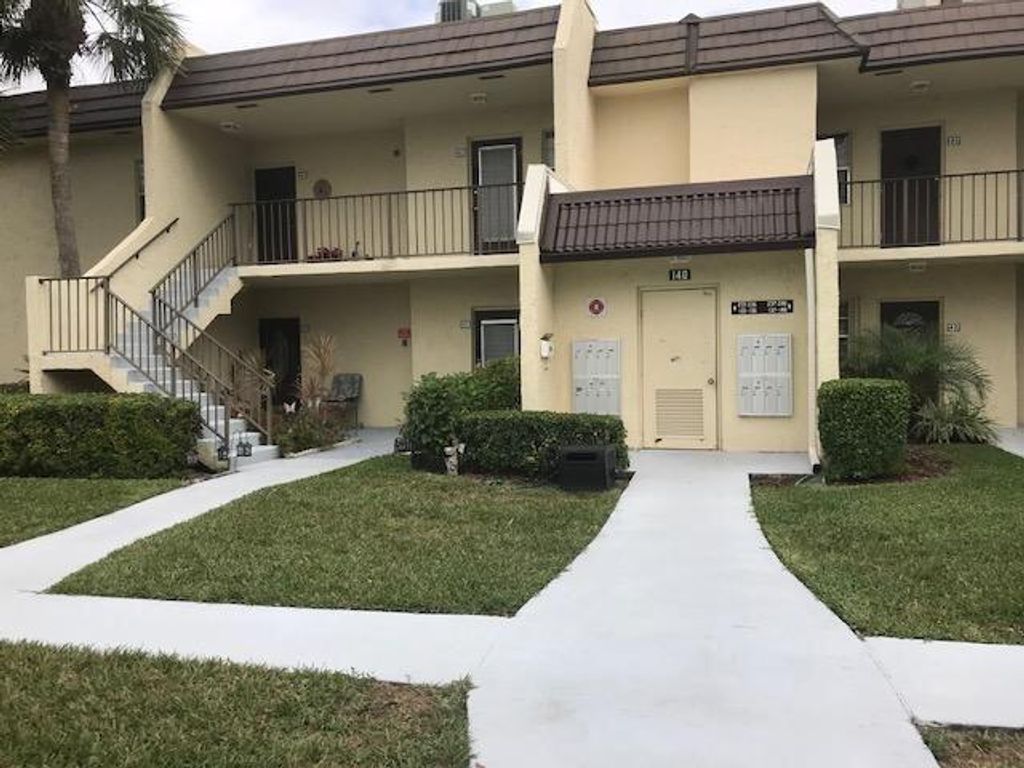 Photo of 140 Lake Meryl Drive #236, West Palm Beach, FL 33411 (MLS # R10885985)