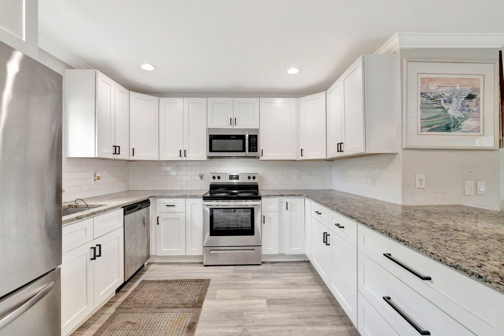 Photo of 557 SW Violet Avenue, Port Saint Lucie, FL 34983 (MLS # R11102020)