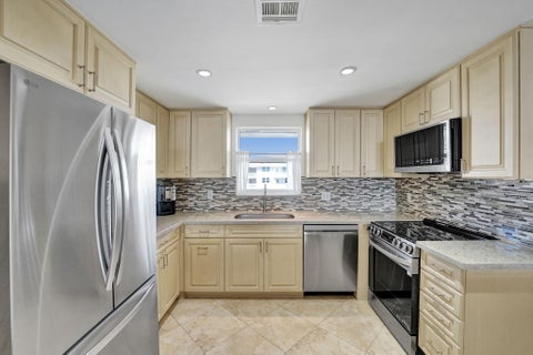 Tiny photo for 1051 HILLSBORO MILE #906E, Hillsboro Beach, FL 33062 (MLS # B26080857)