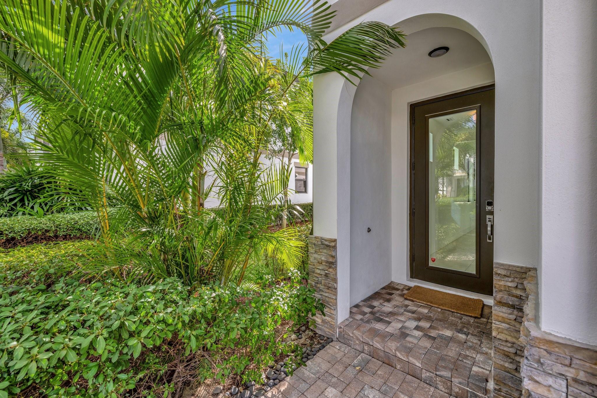 4509 E Aqua Bella Ln 4509