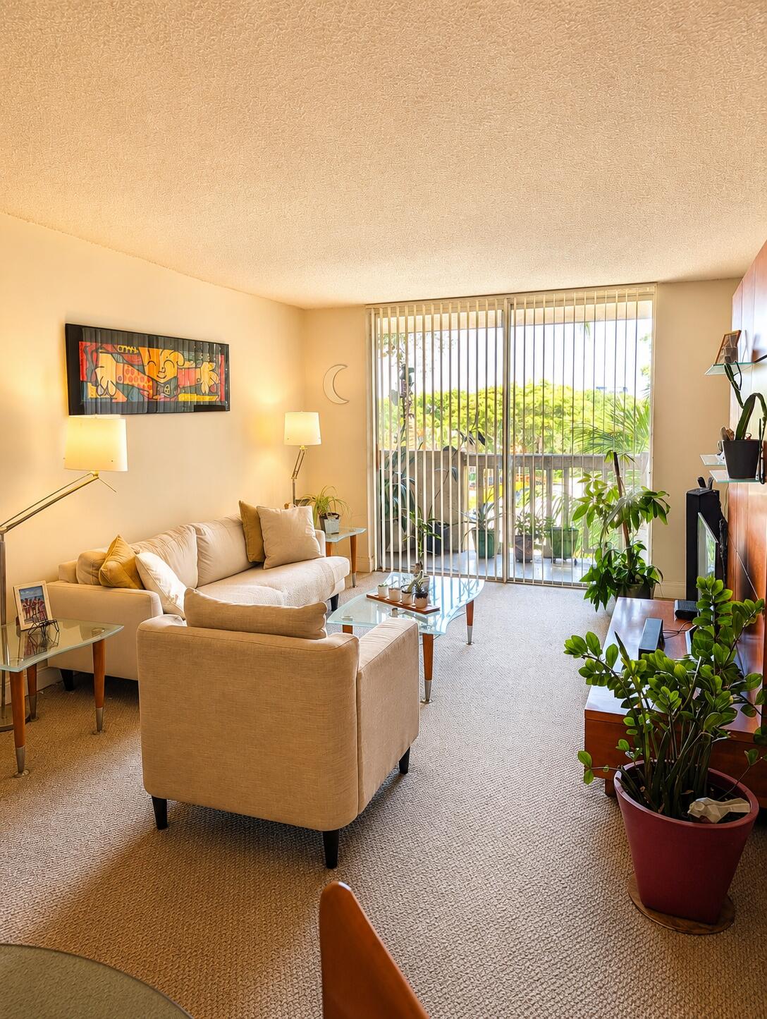 1800 Sans Souci Boulevard 424, North Miami, FL, 33181/$159,000 2 1800 Sans Souci Boulevard 424
