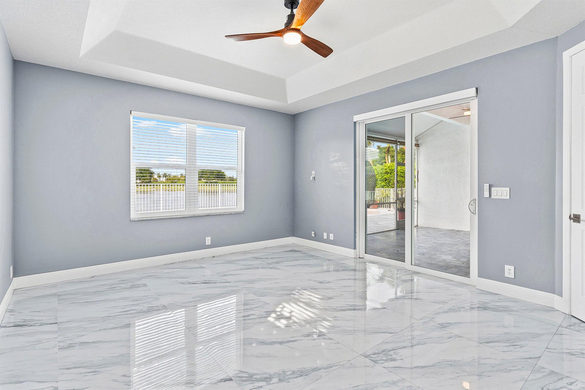 BOCA FALLS PAR R - Residential Lease