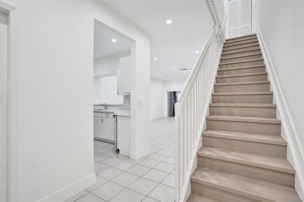 Photo of 1003 NW 100th Ave, Pembroke Pines, FL 33024 (MLS # F10537726)